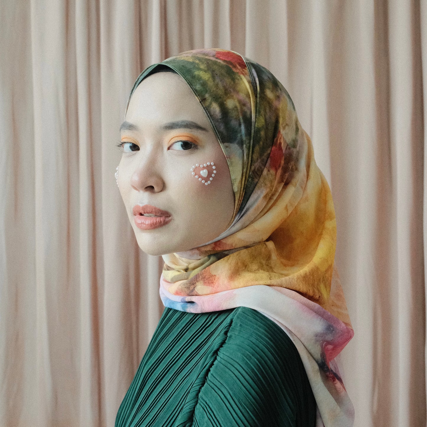 Singa Eden - Hibiscus Modal & Diamond Chiffon