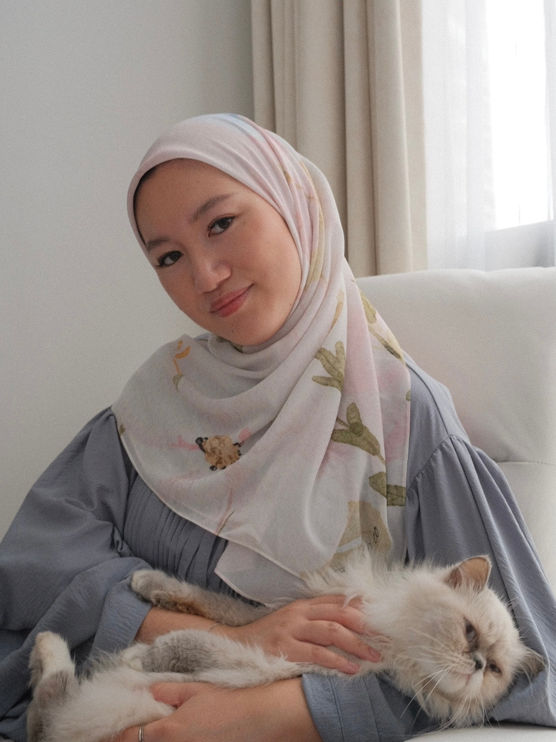 Pink Garden Square - Premium Pearl Chiffon