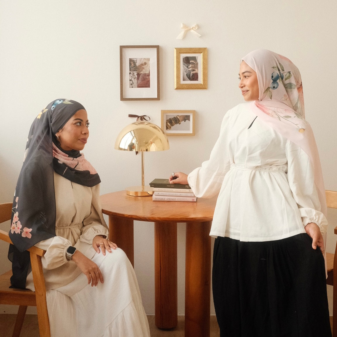 (PO) Zahra in Blush Meadow