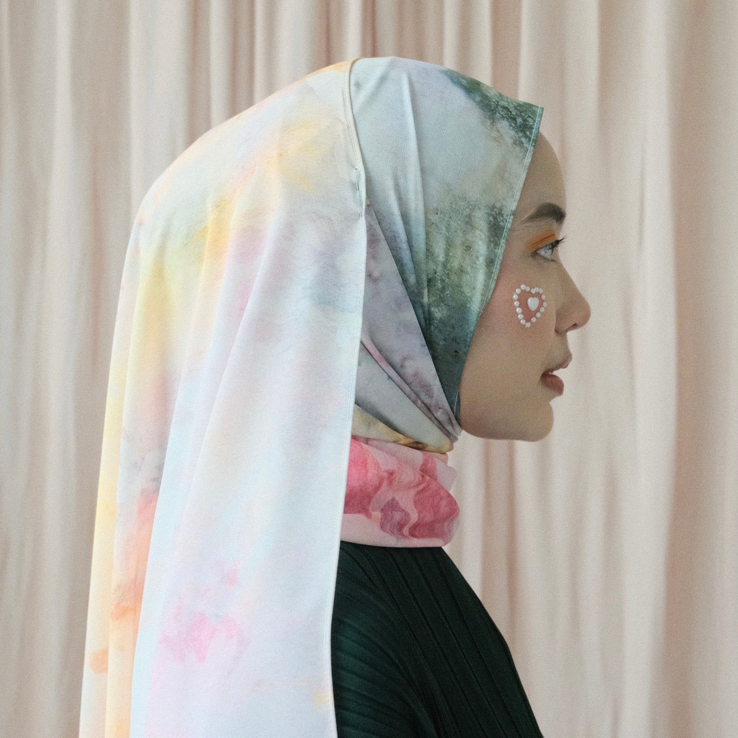 Singa Eden - Hibiscus Modal & Diamond Chiffon
