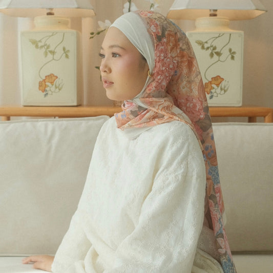 In Her Light - Roliya