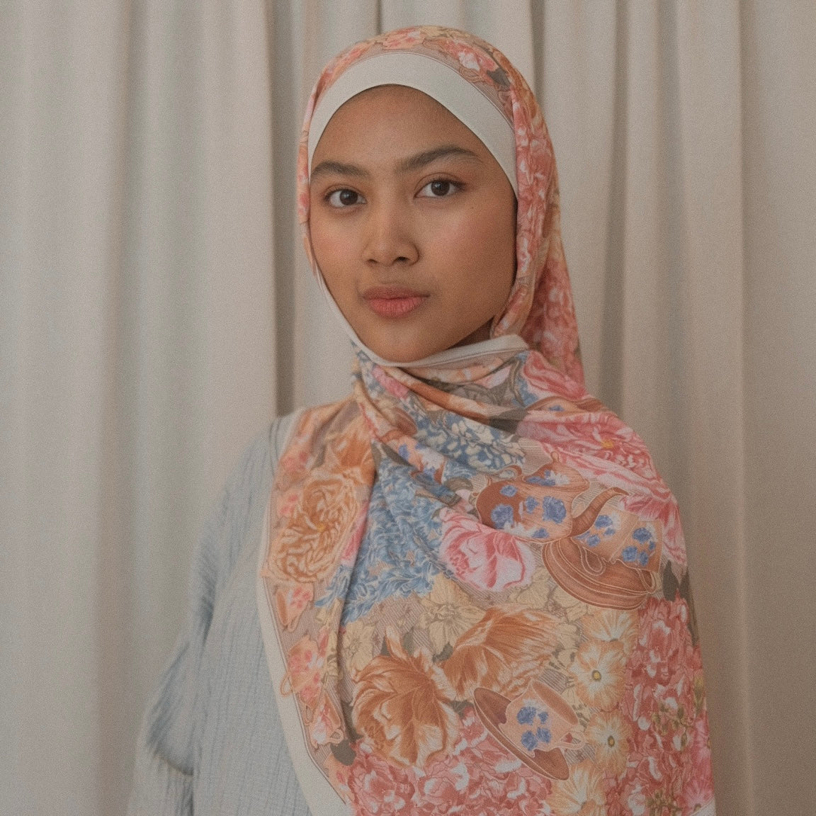 In Her Light - Roliya