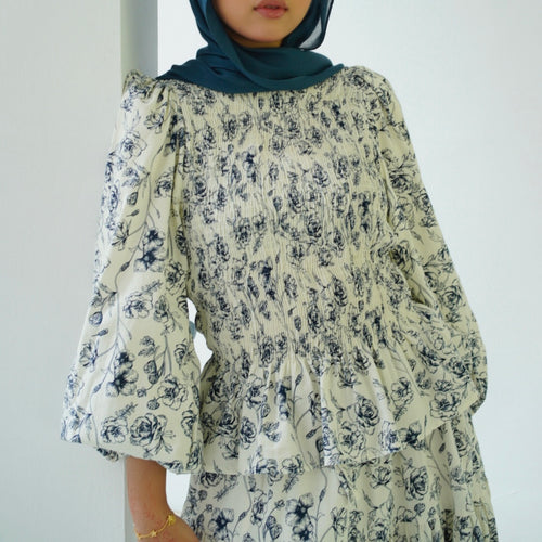 Aurelia in Navy Blue