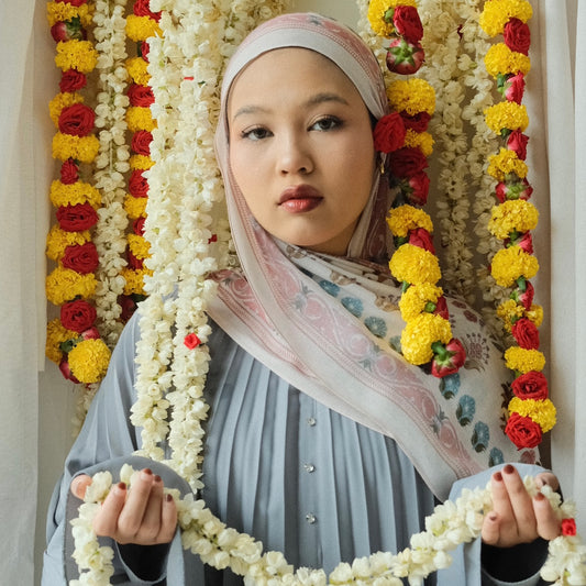 Yasmeena in Ivory Pink