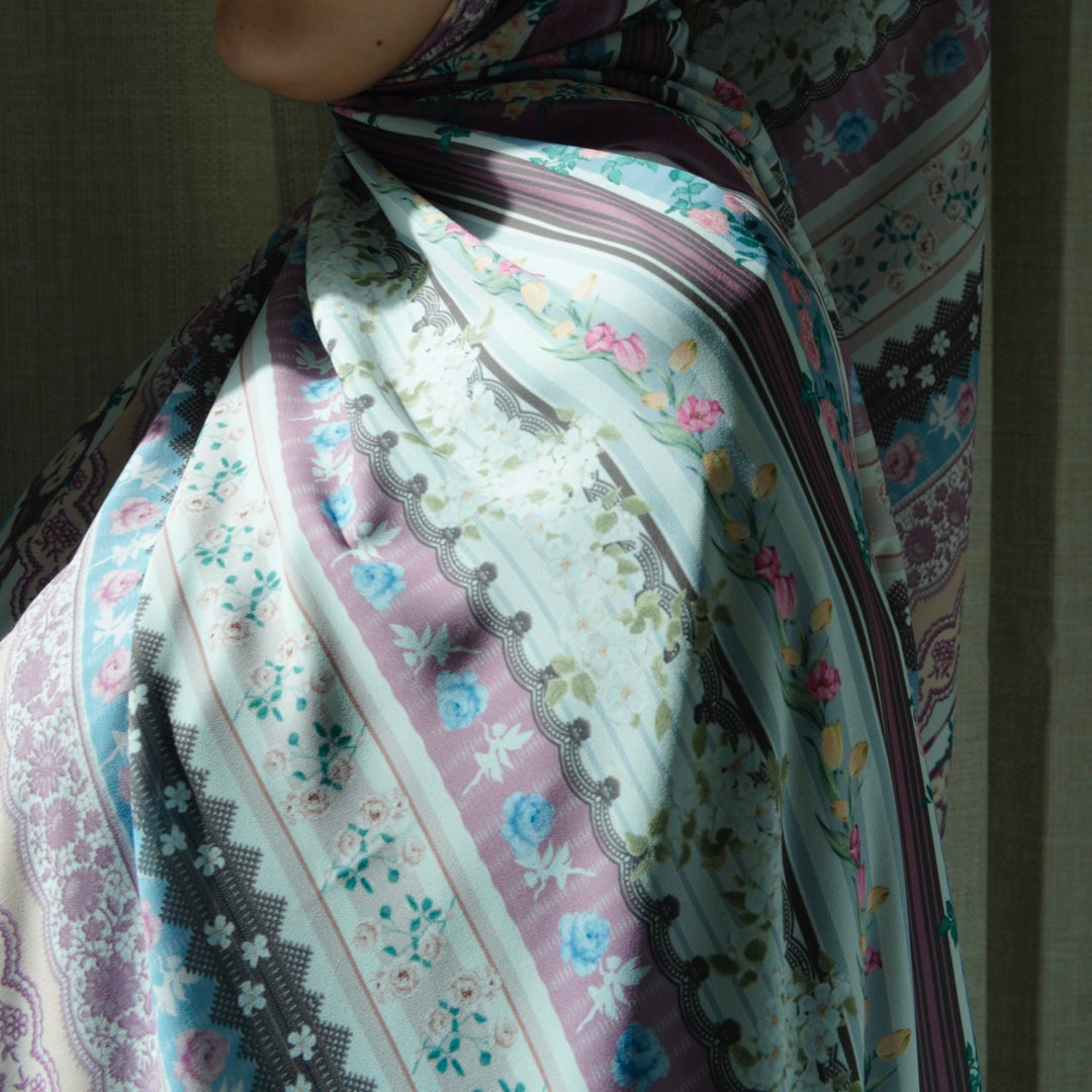 Floral Tapestry - Tea Rose